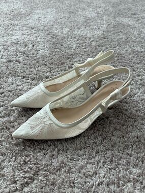 NWOT A New Day Slingback Kitten Heels Pumps Milan -Off White/Cream Lace Size 7.5